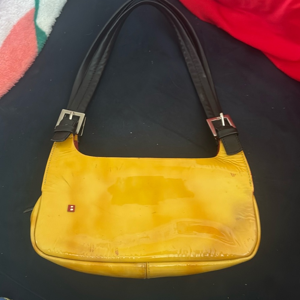 Fun Bally bag! Great color, great size!